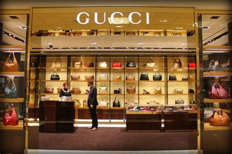 gucci delhi airport